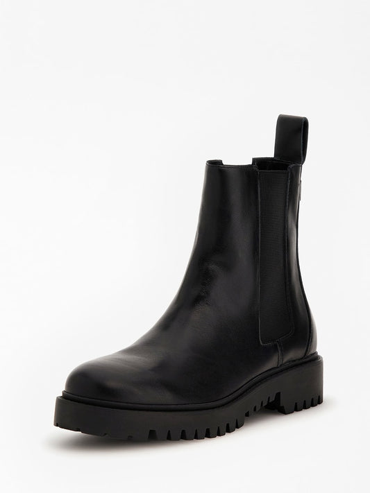 Guess Footwear (FL7OAKLEA10-BLACK) Women